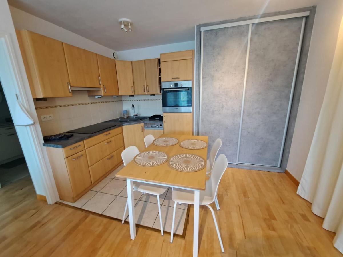 Le Duc De Savoie Thonon Apartment Bagian luar foto