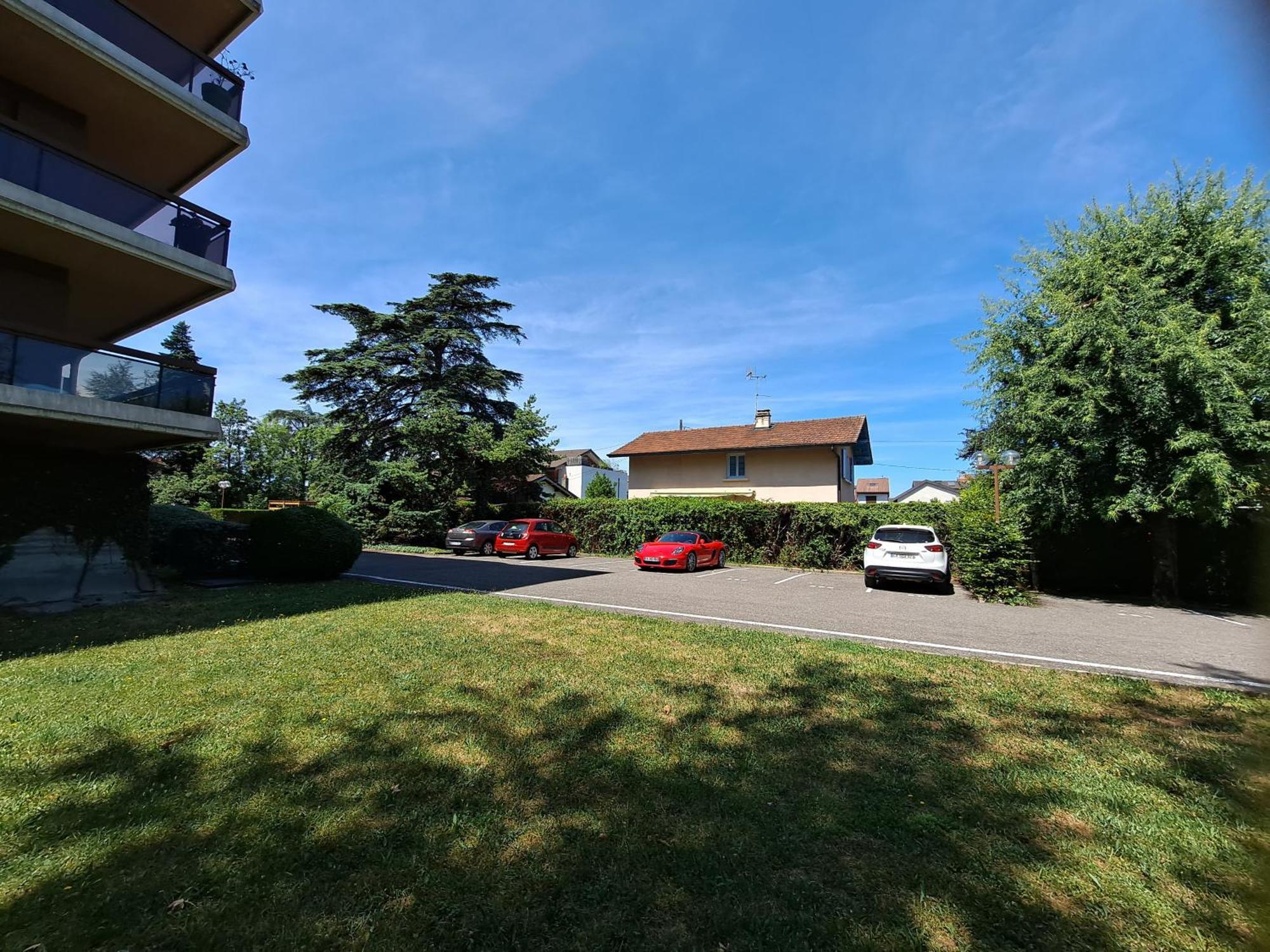 Le Duc De Savoie Thonon Apartment Bagian luar foto
