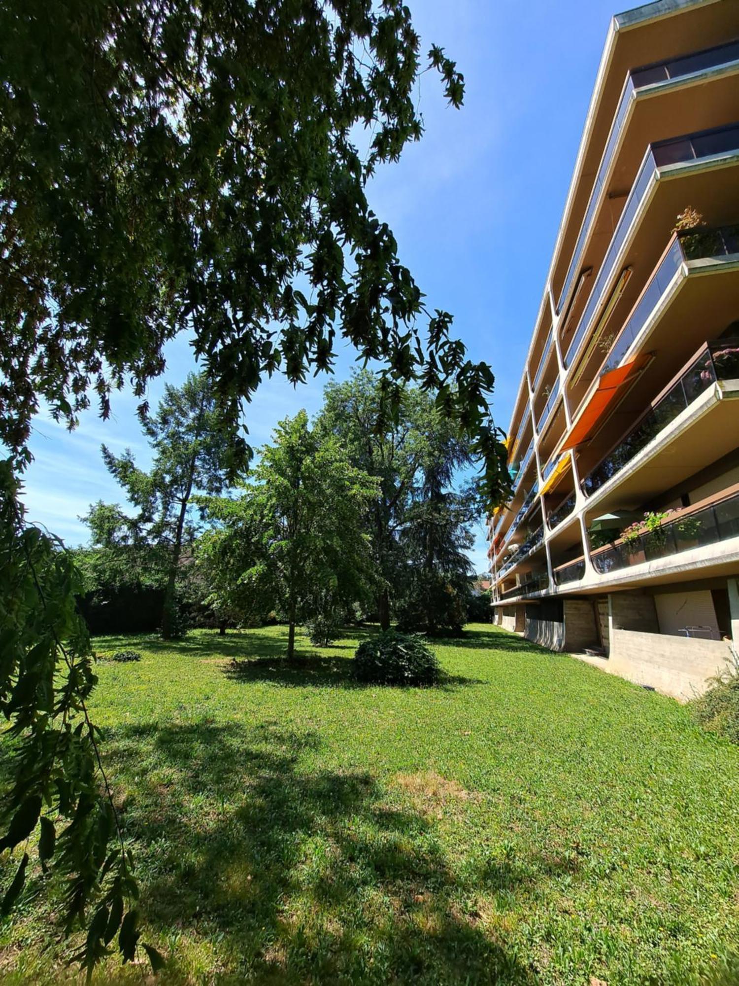 Le Duc De Savoie Thonon Apartment Bagian luar foto